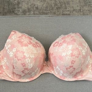 VS Lace Push-Up Perfect Shape Bra / 38D